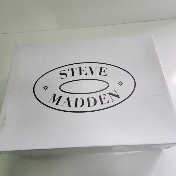 Steve Madden NWOT Arctic Black Green ARCT01S1 Size 7 - Picture 9 of 9